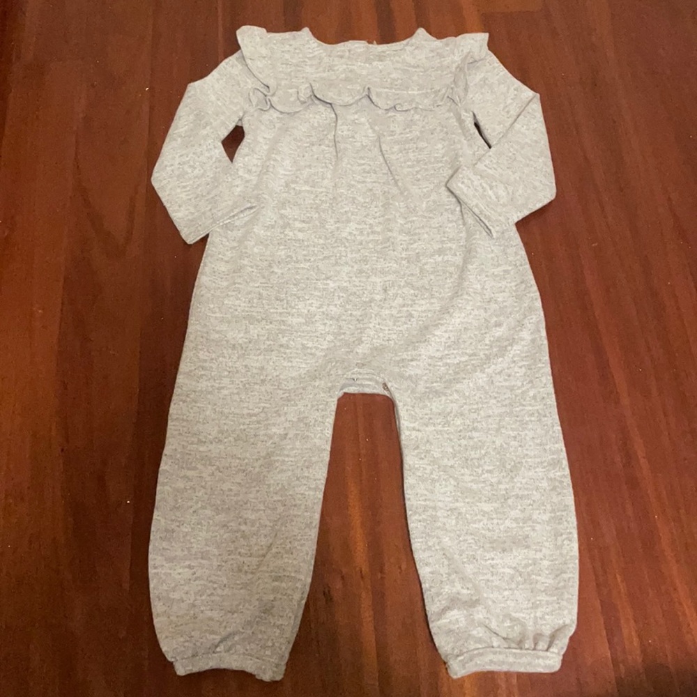 Baby Gap long sleeve pant romper 18-24 month